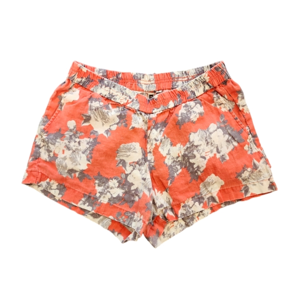 Kut from the Kloth brand linen floral shorts